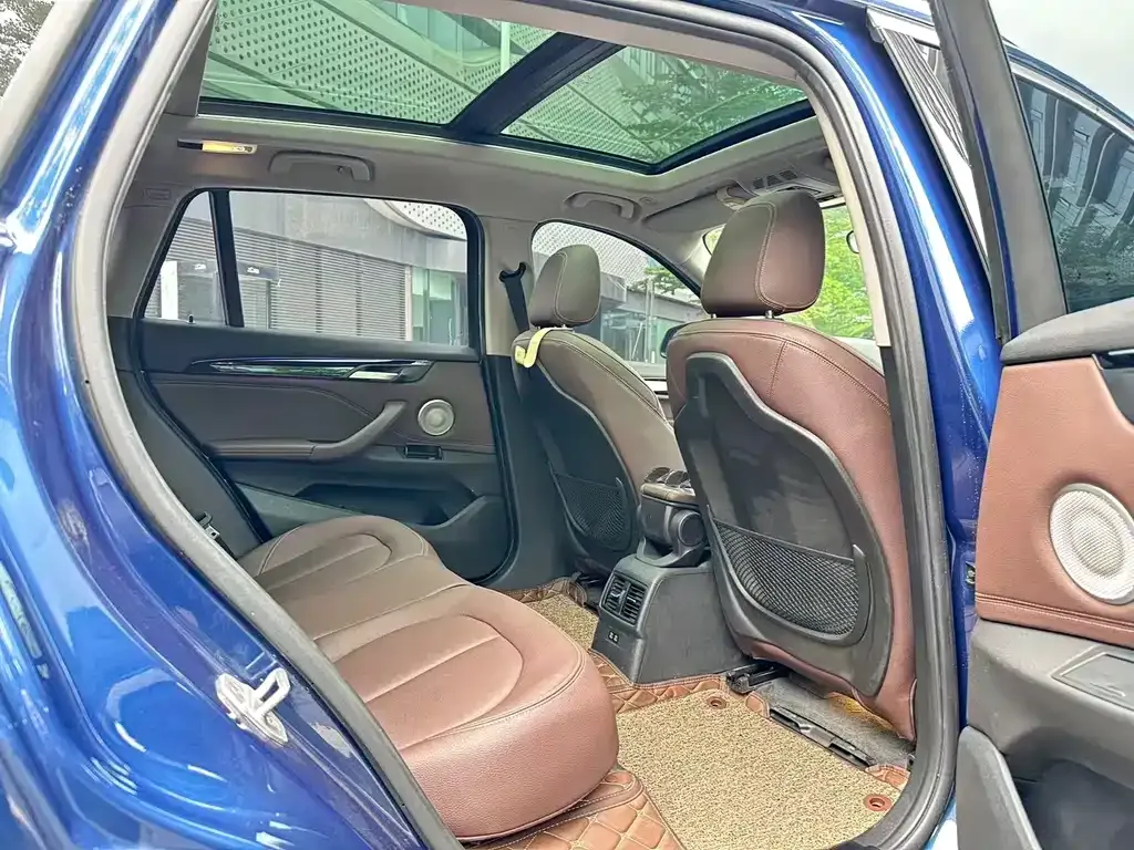 BMW X1 New Energy 2021 из CN, фото 3