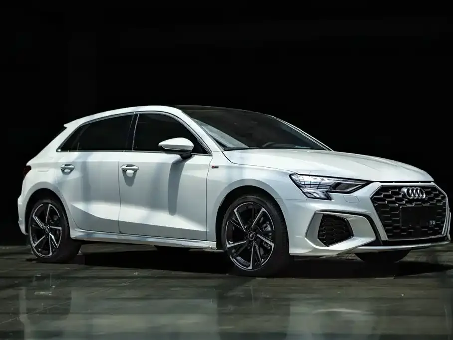 Audi A3 2022 из CN, фото 10