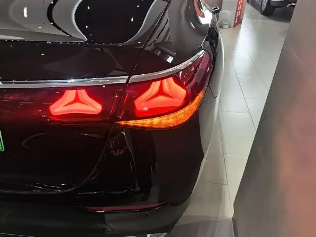 Mercedes-Benz E-Class New Energy 2026 из CN, фото 2