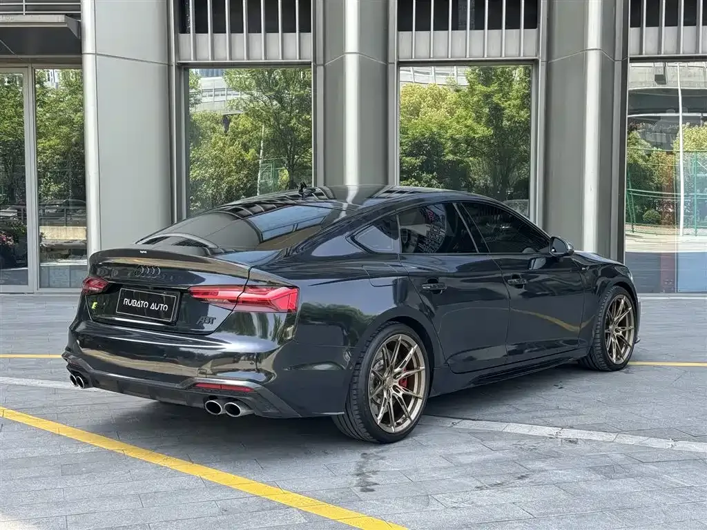 Audi S5 2022 из CN, фото 4