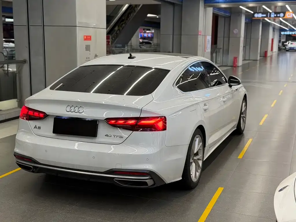 Audi A5 (Import) — фото 10