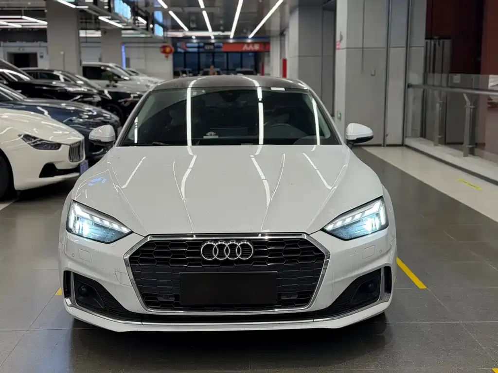 Audi A5 (Import) — фото 2