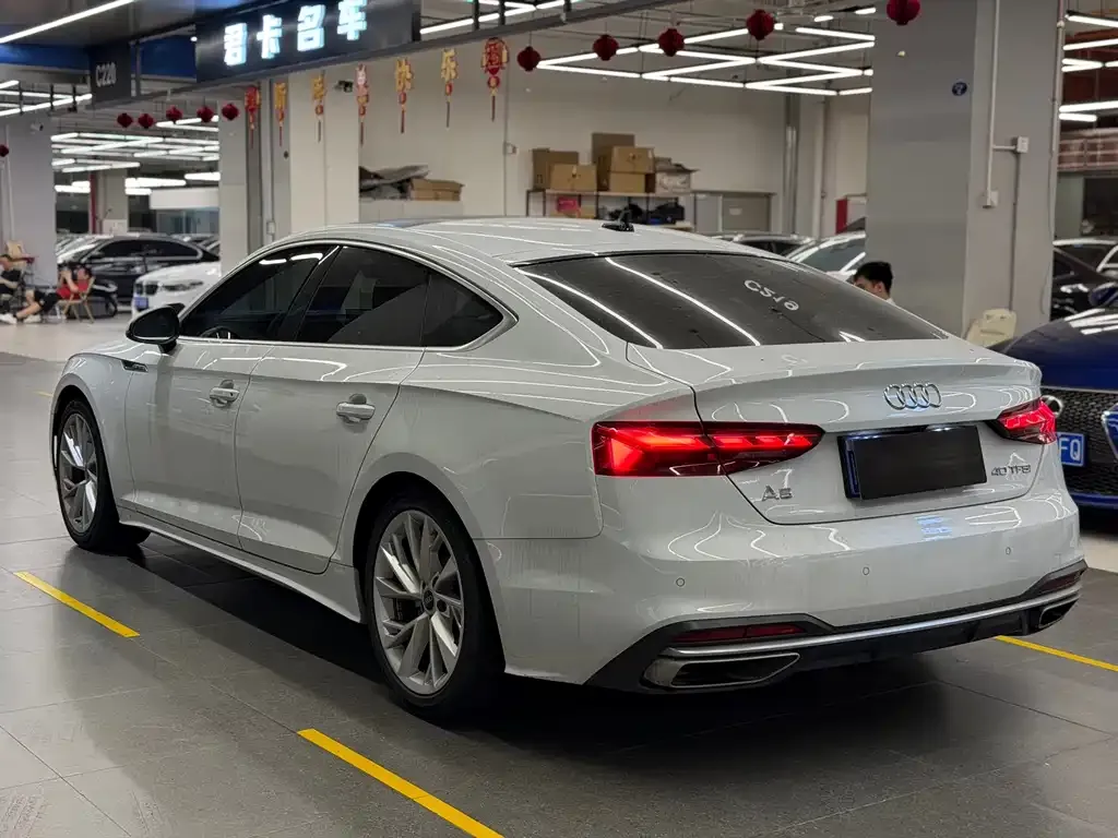 Audi A5 (Import) — фото 9