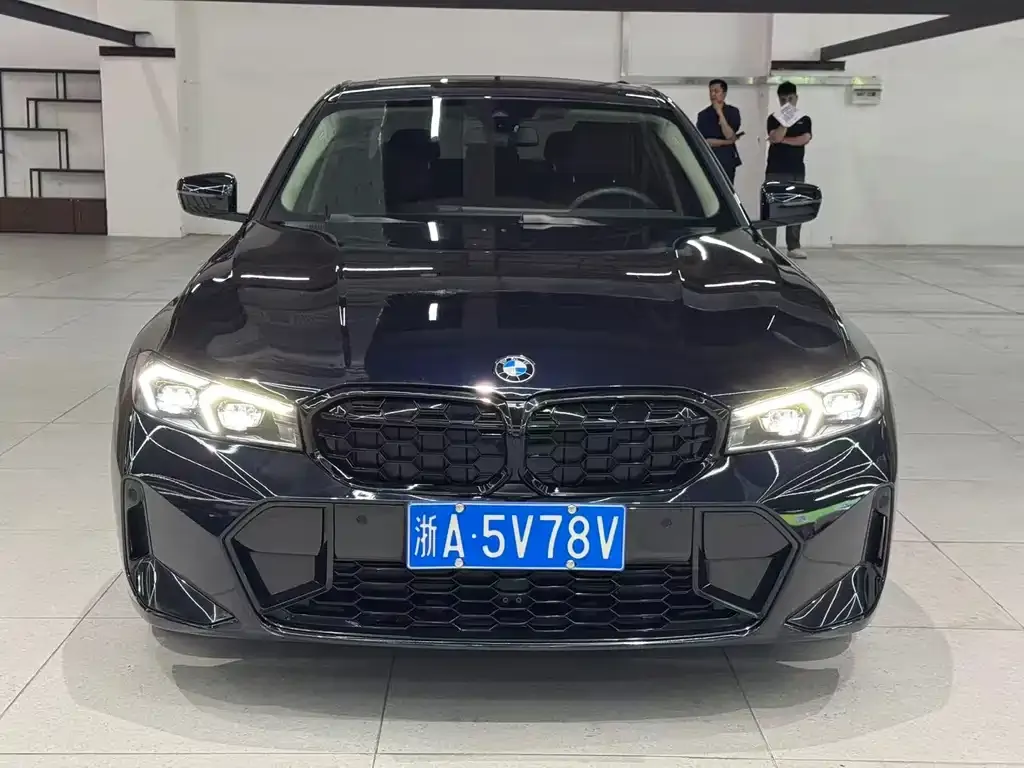 BMW 3 Series — фото 1