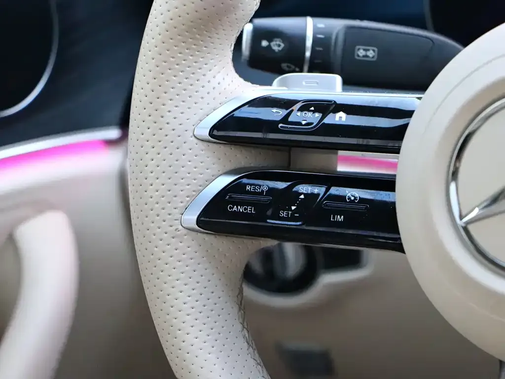 Mercedes-Benz E-Class New Energy 2023 из CN, фото 2