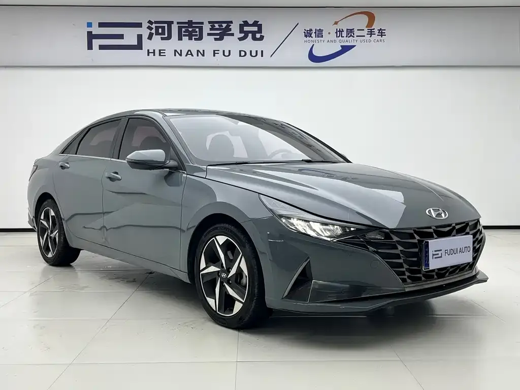 Hyundai Elantra 2022 из CN, фото 2