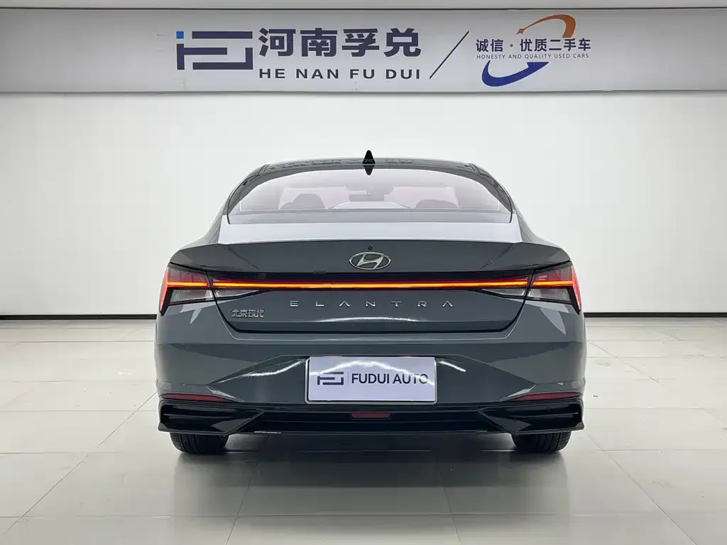 Hyundai Elantra 2022 из CN, фото 3