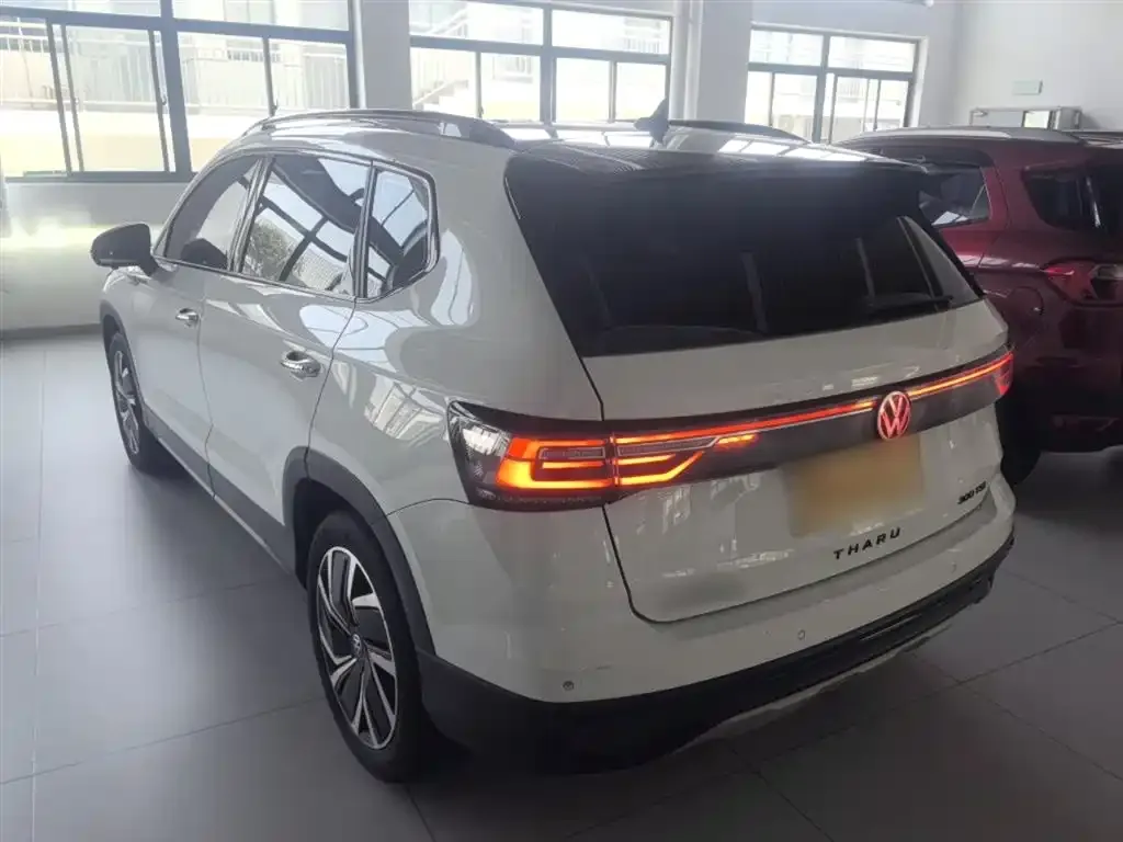 Volkswagen Tharu — фото 4
