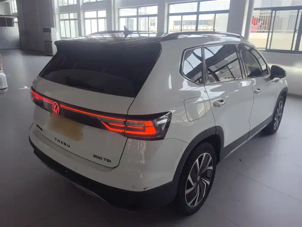Volkswagen Tharu — фото 3