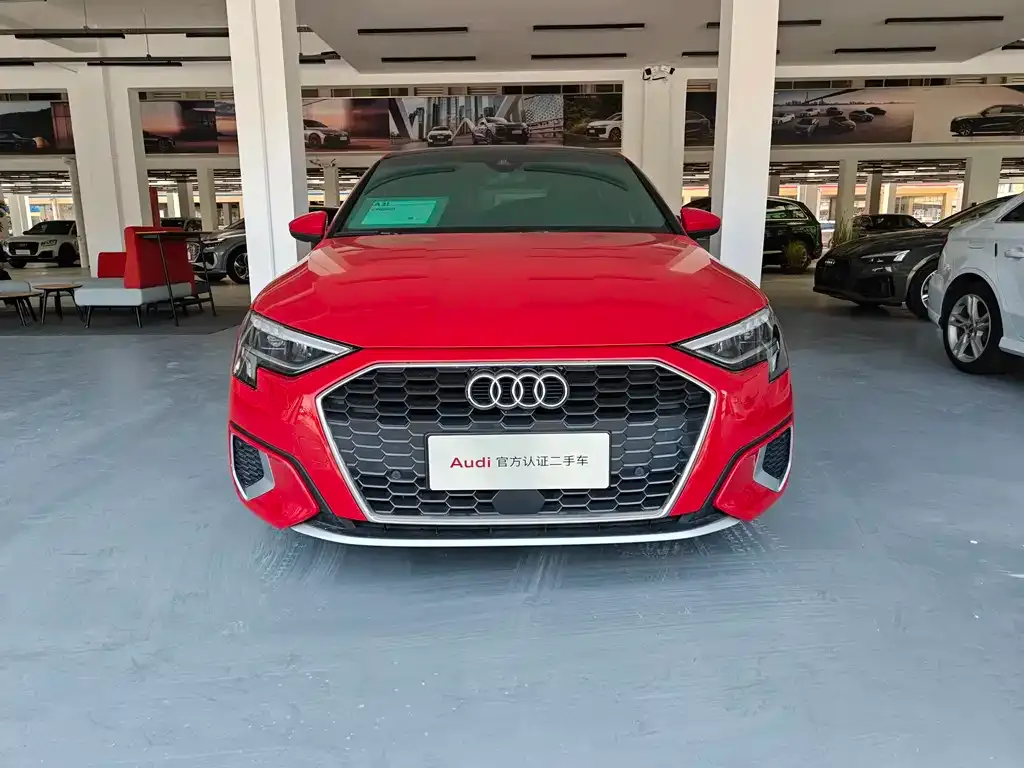 Audi A3 2021 из CN, фото 2