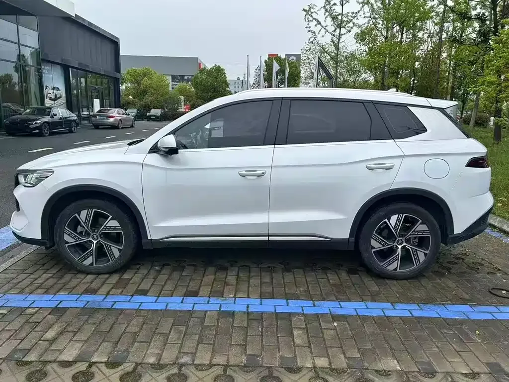 BYD Pro New Energy — фото 9