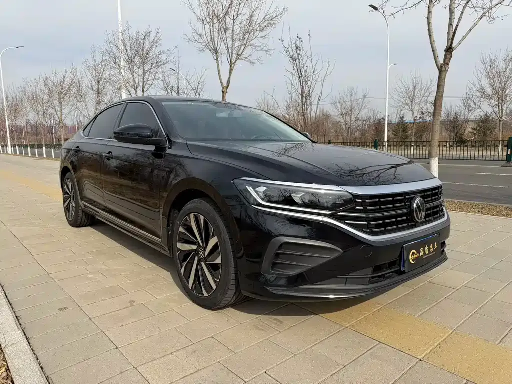 Volkswagen Passat — фото 2