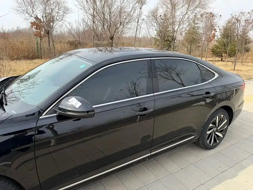 Volkswagen Passat — фото 8