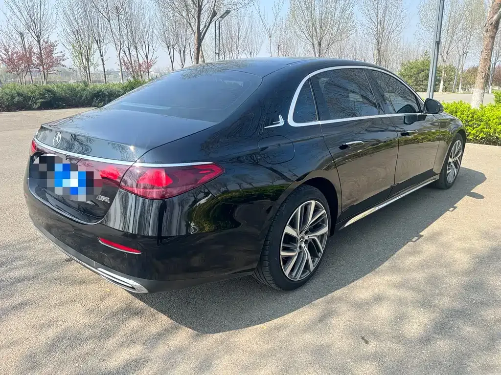 Mercedes-Benz E-Class 2024 из CN, фото 3