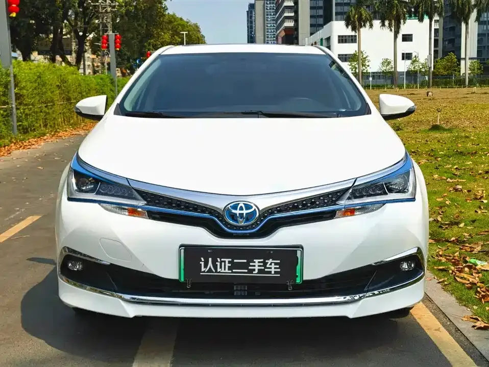 Toyota Corolla Hybrid 2022 из CN, фото 3