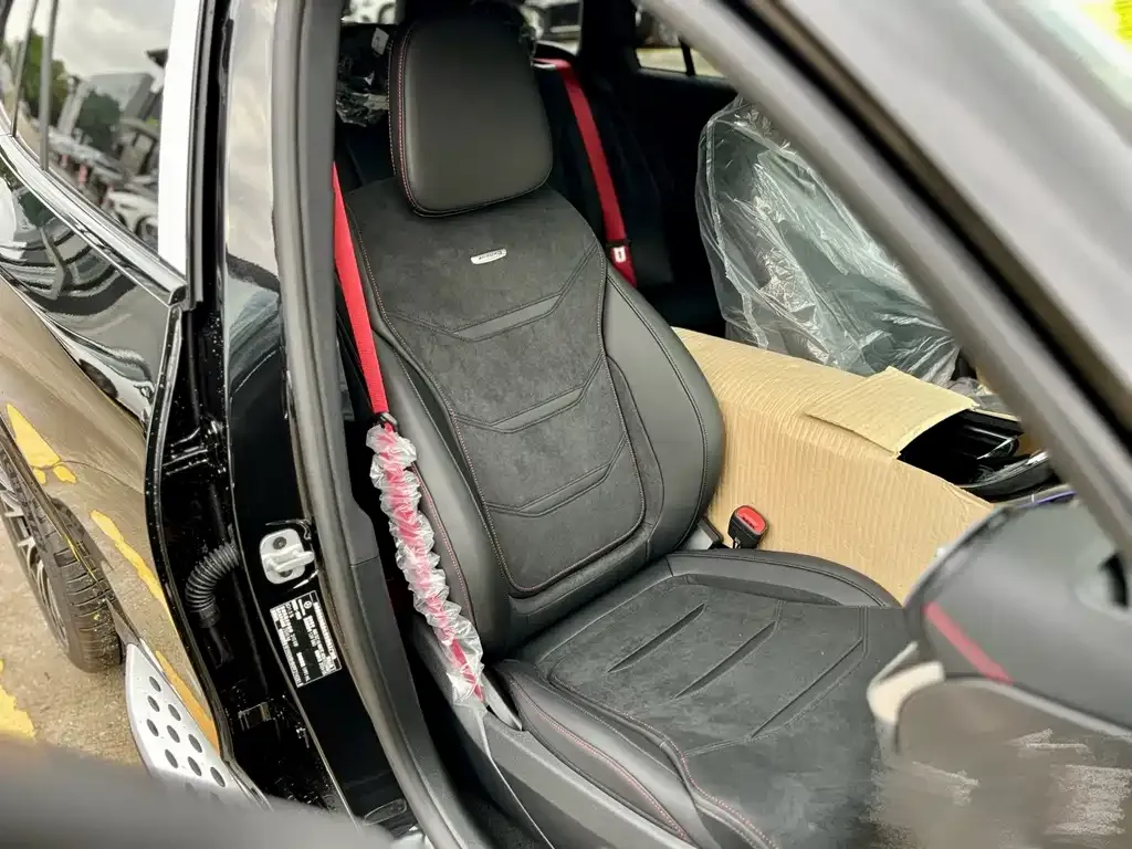 Mercedes-Benz GLC AMG 2026 из CN, фото 6