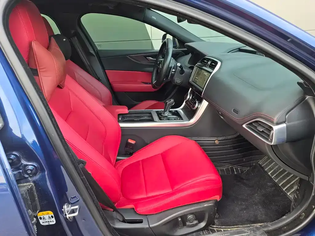 Jaguar XEL 2021 из CN, фото 8