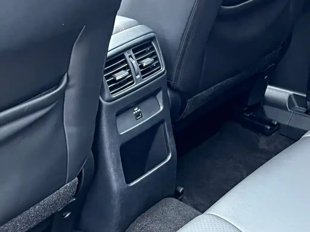 Nissan Qashqai 2021 из CN, фото 2