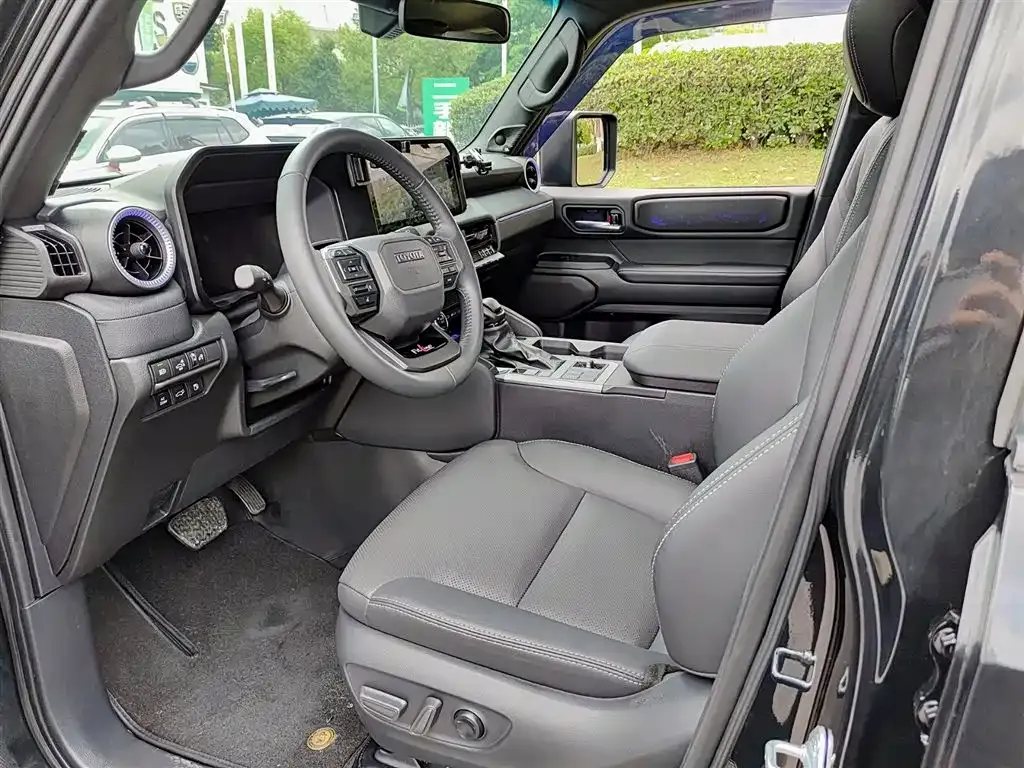 Toyota Prado 2025 из CN, фото 8