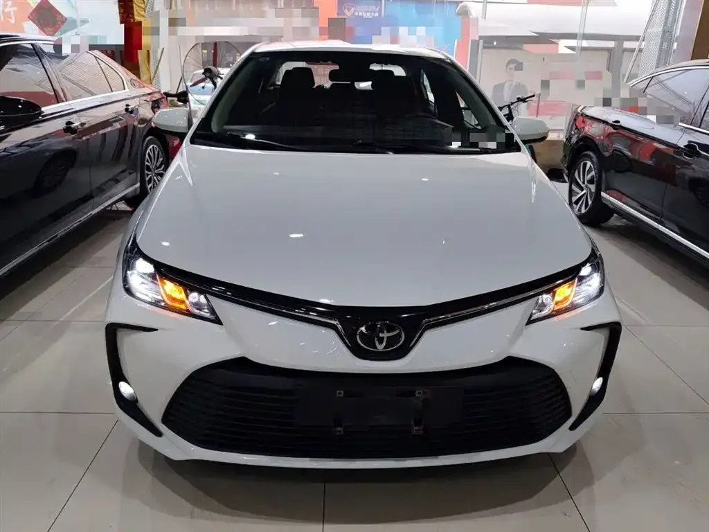 Toyota Corolla 2024 из CN, фото 2