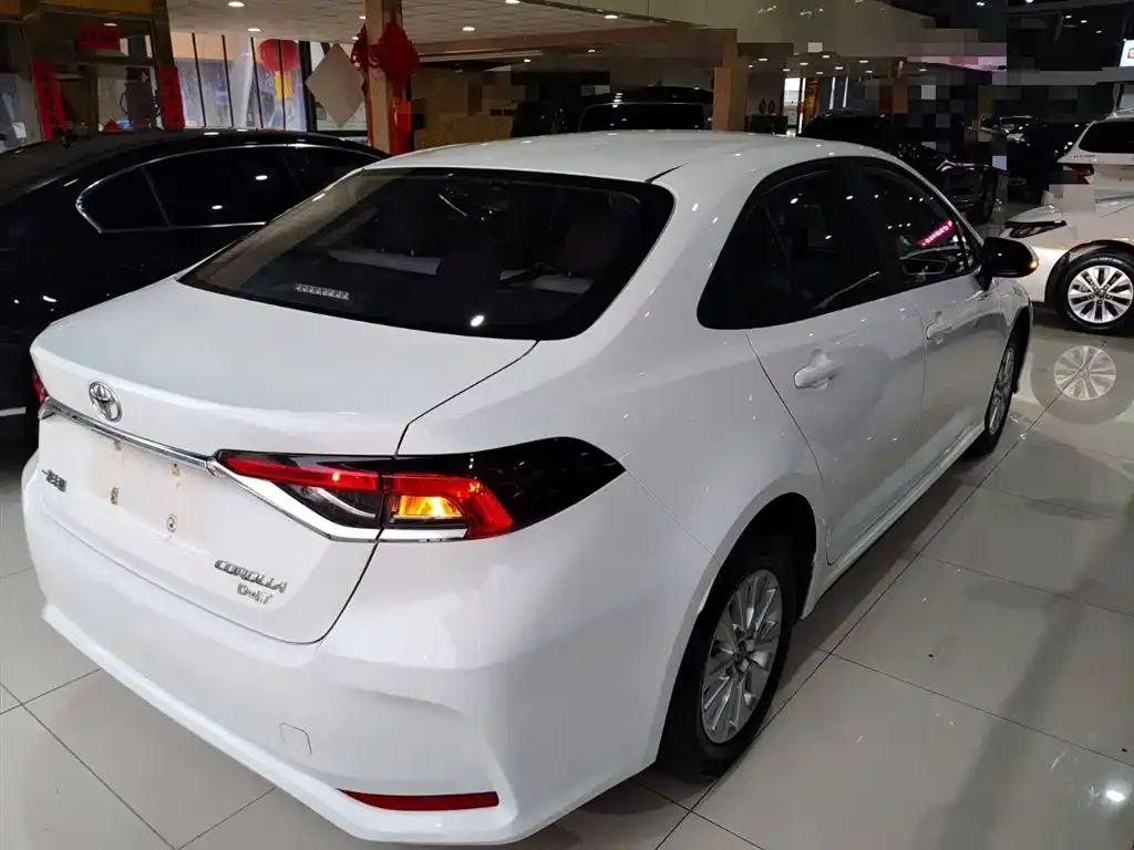 Toyota Corolla 2024 из CN, фото 9