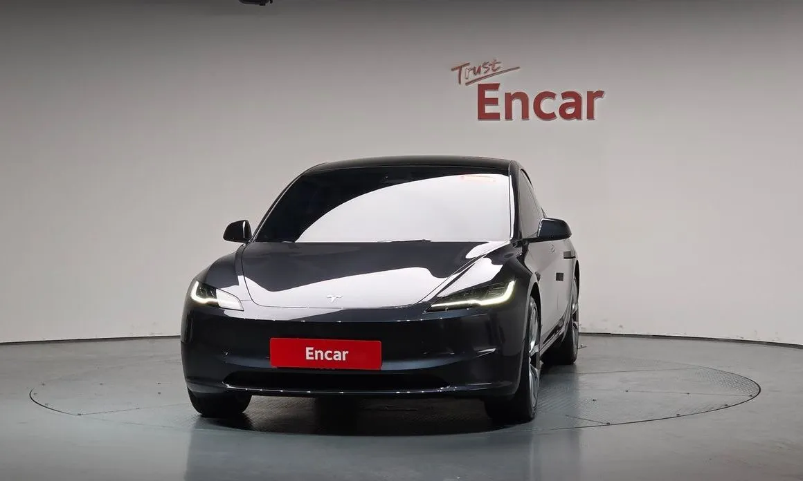 Tesla Model 3 — фото 2