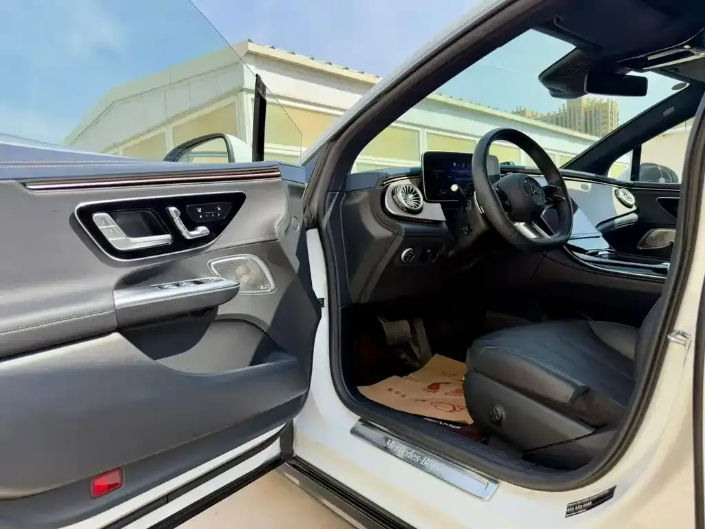 Mercedes-Benz EQE 2023 из CN, фото 7