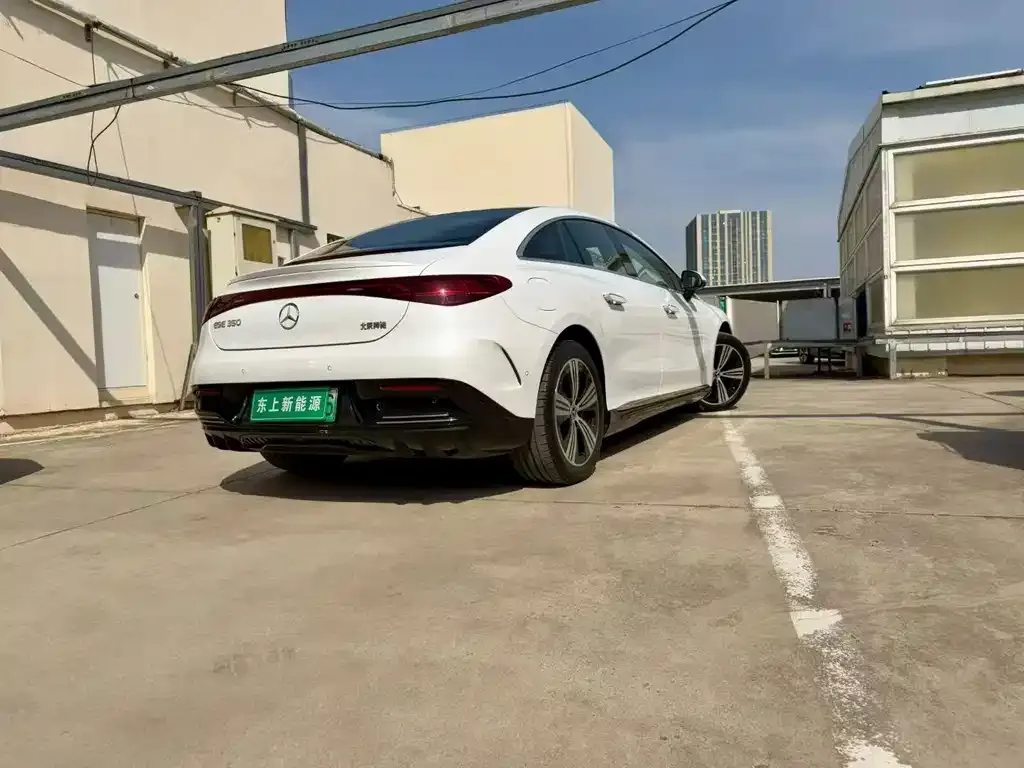 Mercedes-Benz EQE 2023 из CN, фото 9
