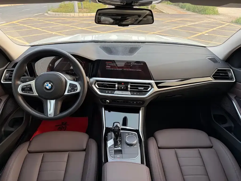 BMW 3 Series 2021 из CN, фото 9