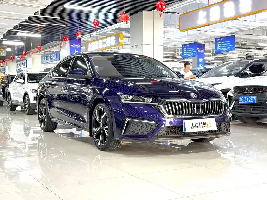 Skoda Octavia — фото 8