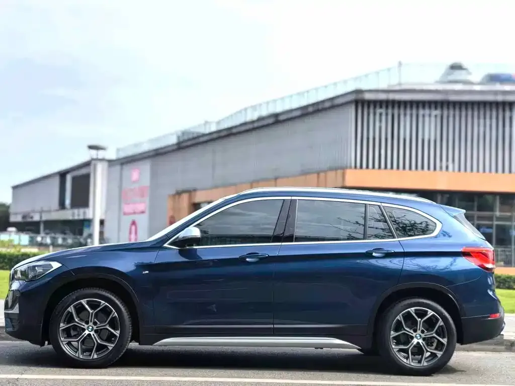BMW X1 2021 из CN, фото 7
