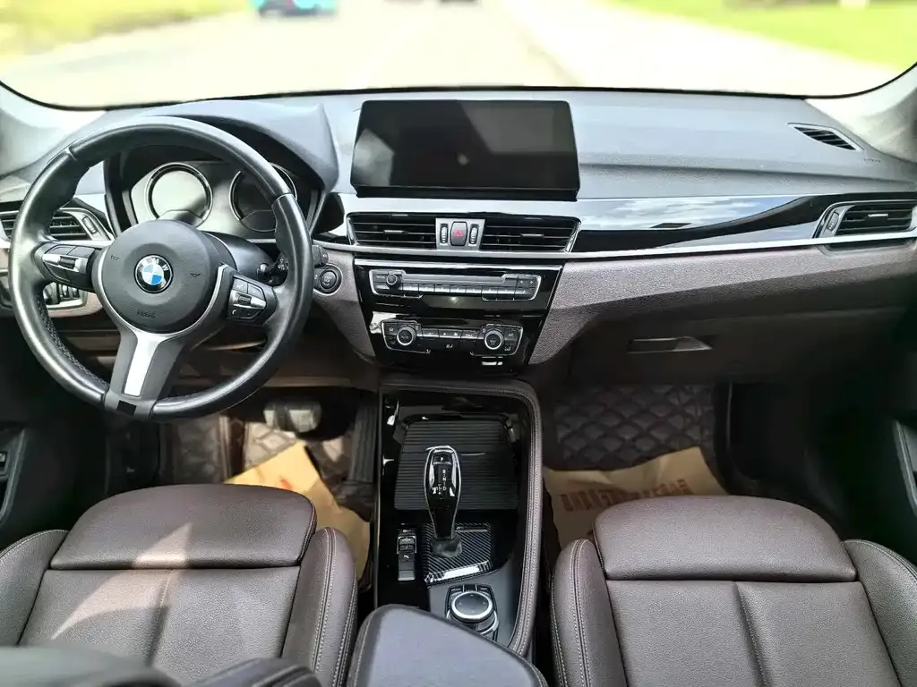 BMW X1 2021 из CN, фото 8