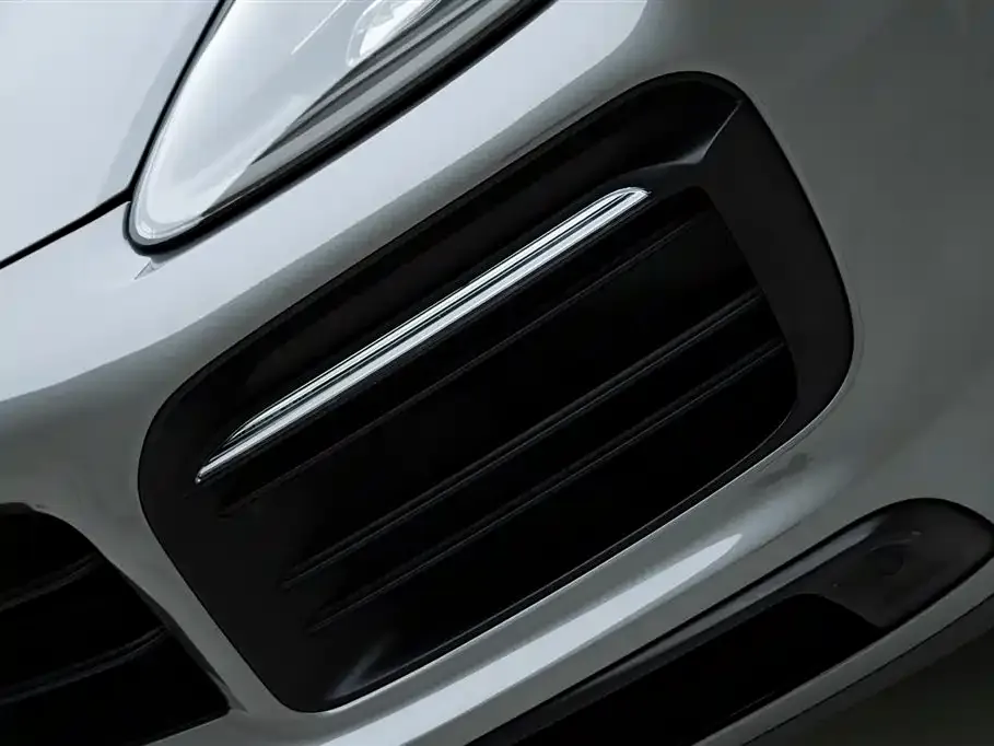 Porsche Cayenne — фото 3