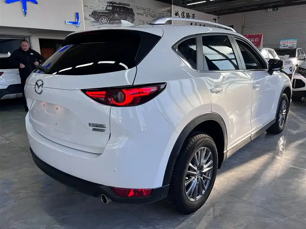 Mazda CX-5 — фото 8