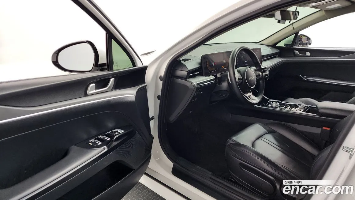 Kia K5 — фото 4
