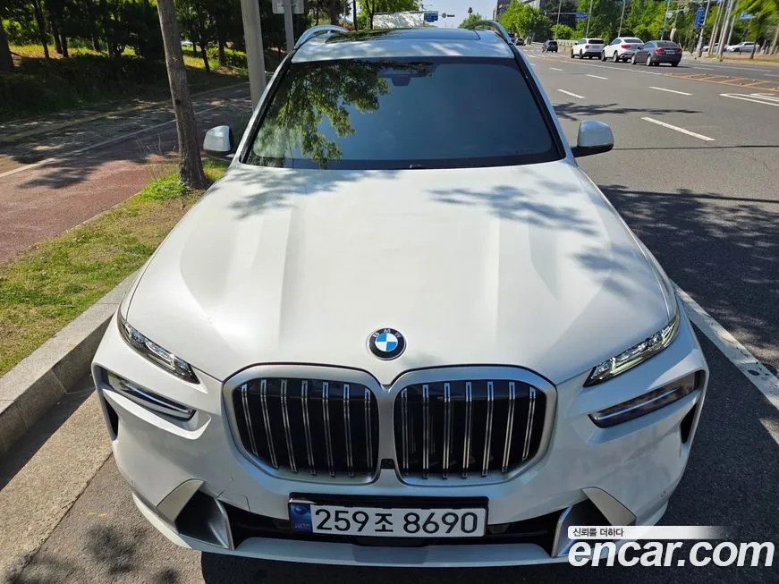 BMW X7