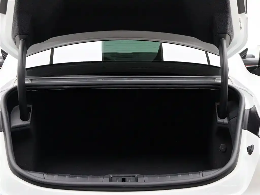 Porsche Taycan 2021 из CN, фото 3