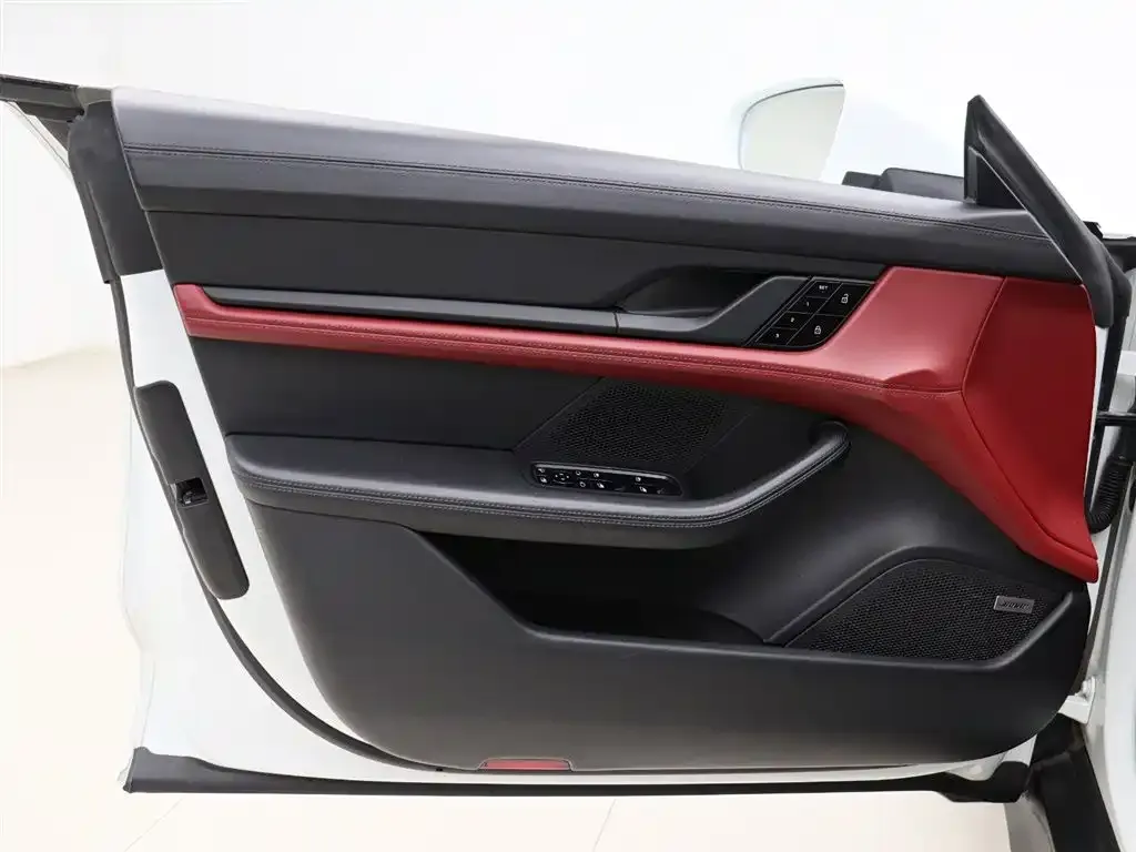 Porsche Taycan 2021 из CN, фото 7