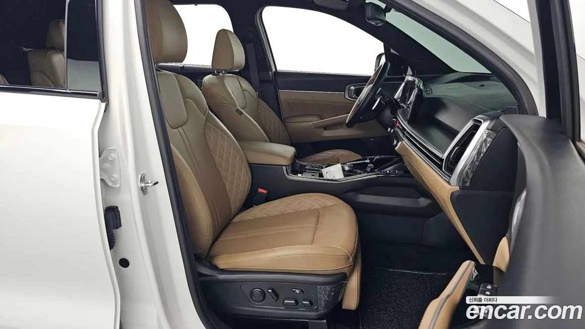 Kia Sorento — фото 6