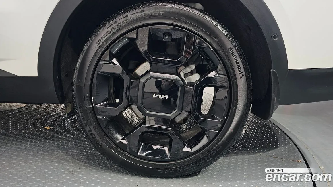 Kia Sorento — фото 9