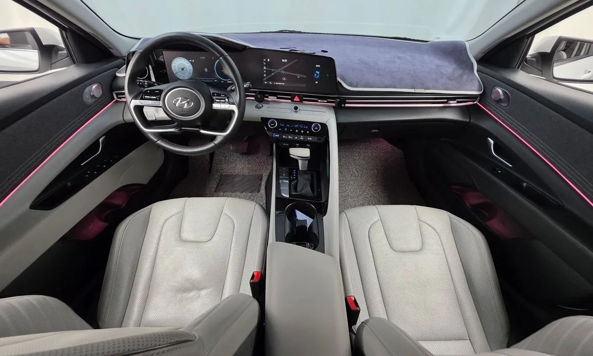 Hyundai AVANTE — фото 8