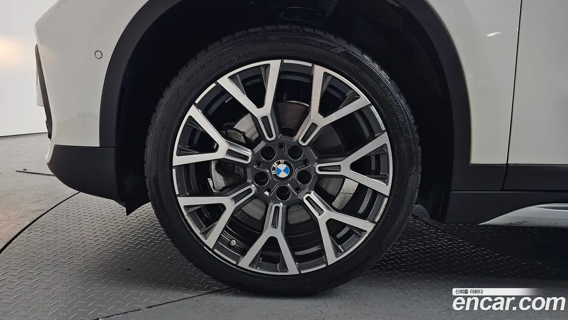 BMW X1 2022 из KR, фото 10