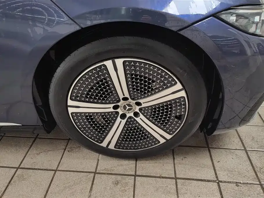 Mercedes-Benz EQS 2023 из CN, фото 6