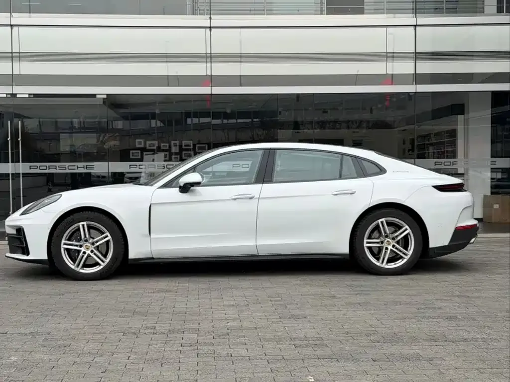 Porsche Panamera — фото 2