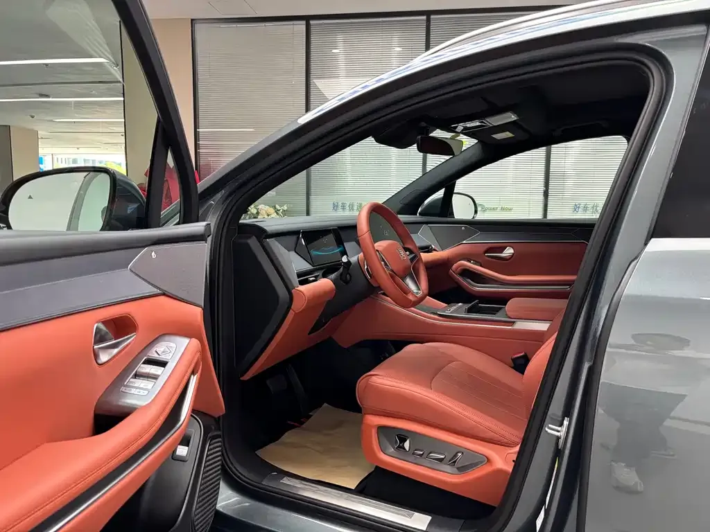 BYD Tang L 2025 из CN, фото 5