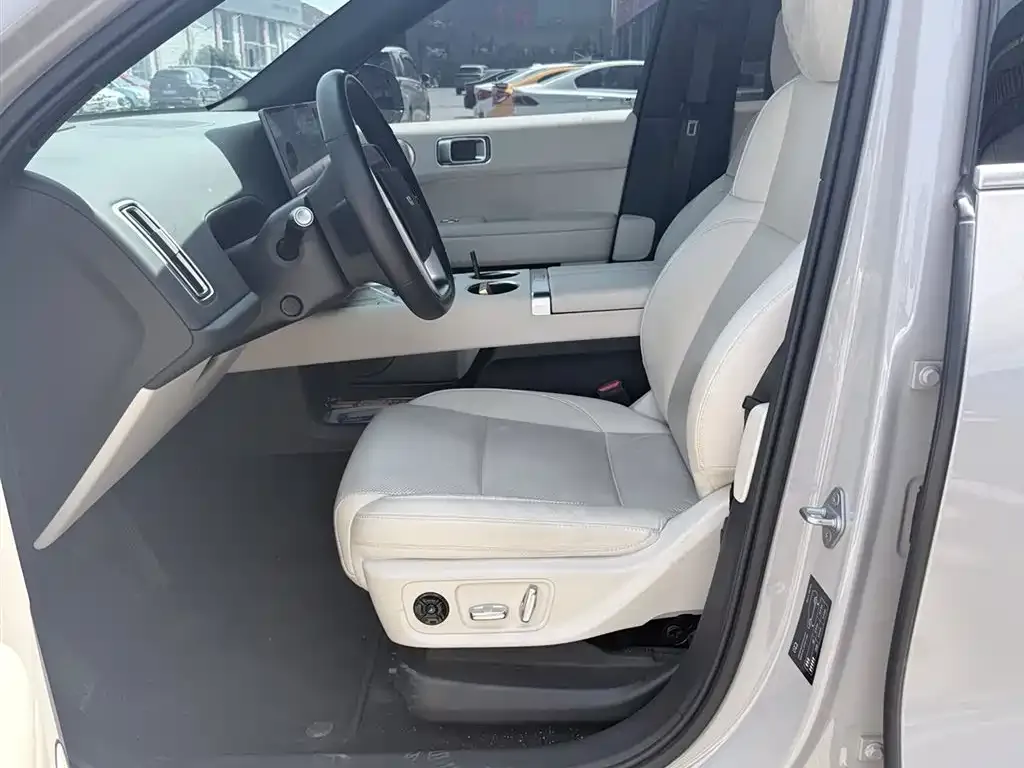 Li Auto L6 2024 из CN, фото 3