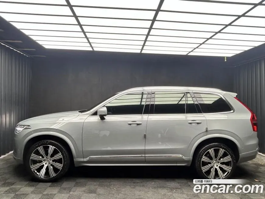 Volvo XC90 2024 из KR, фото 7