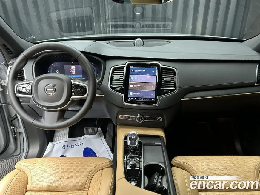 Volvo XC90 2024 из KR, фото 8