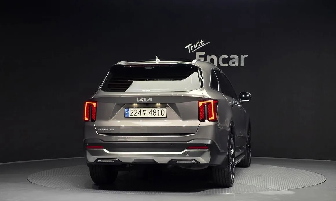 Kia Sorento — фото 5