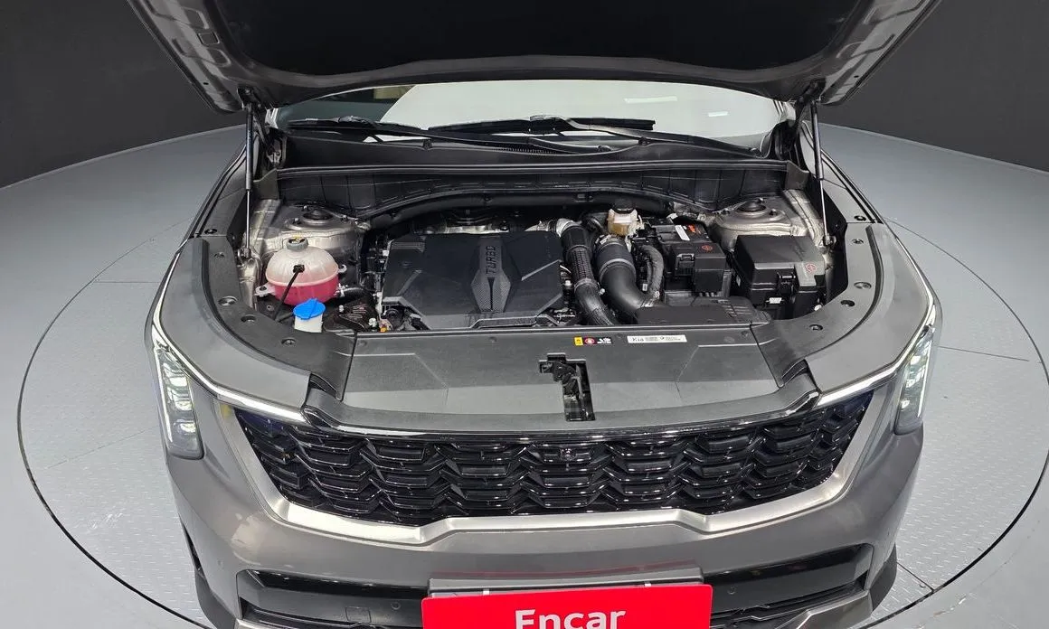 Kia Sorento — фото 8